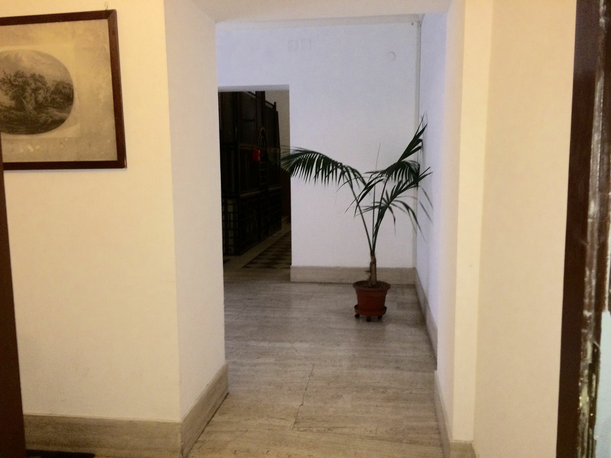 Ohi Hotel *